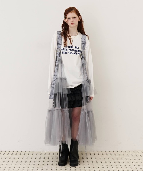 J1U by LA BELLE ETUDE(ジユウバイラベルエチュード)の「IF YOU LIKE Long Tee(Tシャツ/カットソー・レディース・ブルー/チャコールグレー/レッド・0/1)」の4枚目の写真