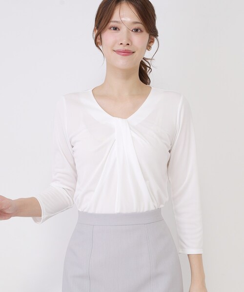 COUP DE CHANCE（クードシャンス）の「【手洗い可／日本製／7分袖】しなやかな落ち感のカットソー（Tシャツ/カットソー・レディース・ブラック/ホワイト/ライトグレー・34/36/38/40）」の5枚目の写真