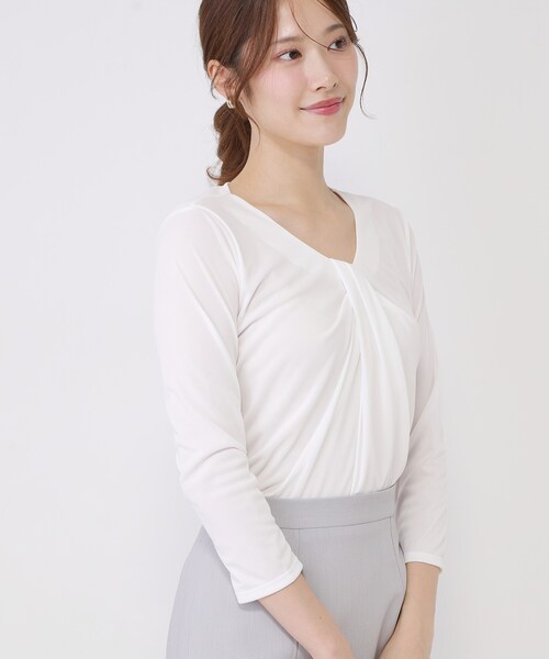 COUP DE CHANCE（クードシャンス）の「【手洗い可／日本製／7分袖】しなやかな落ち感のカットソー（Tシャツ/カットソー・レディース・ブラック/ホワイト/ライトグレー・34/36/38/40）」の6枚目の写真