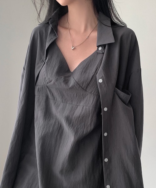 yuue' ( wear )（ユーイ）の「【2点セット】オーバーサイズシャツ＋チュニックキャミソールSET（シャツ/ブラウス・レディース・ホワイト/チャコールグレー・FREE）」の19枚目の写真