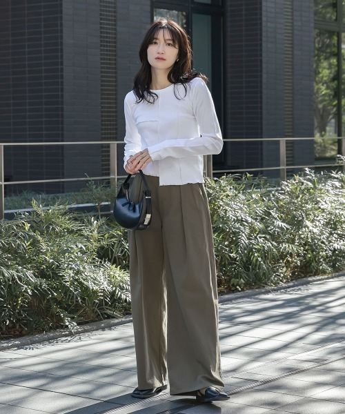 slattgir（スラットジール）の「高身長　アシメ切替クロップドテレコ長袖Ｔシャツ（トールサイズ）Essenave（Tシャツ/カットソー・レディース・オフホワイト/チャコールグレー・TM/TL/TLL/T3L/T4L/T5L）」の13枚目の写真