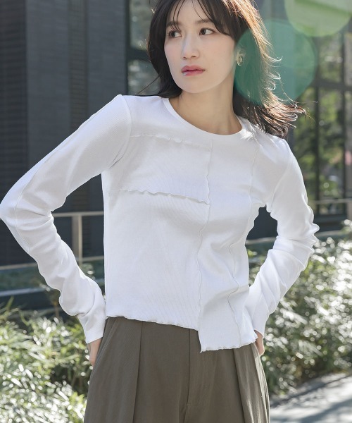 slattgir（スラットジール）の「高身長　アシメ切替クロップドテレコ長袖Ｔシャツ（トールサイズ）Essenave（Tシャツ/カットソー・レディース・オフホワイト/チャコールグレー・TM/TL/TLL/T3L/T4L/T5L）」の16枚目の写真