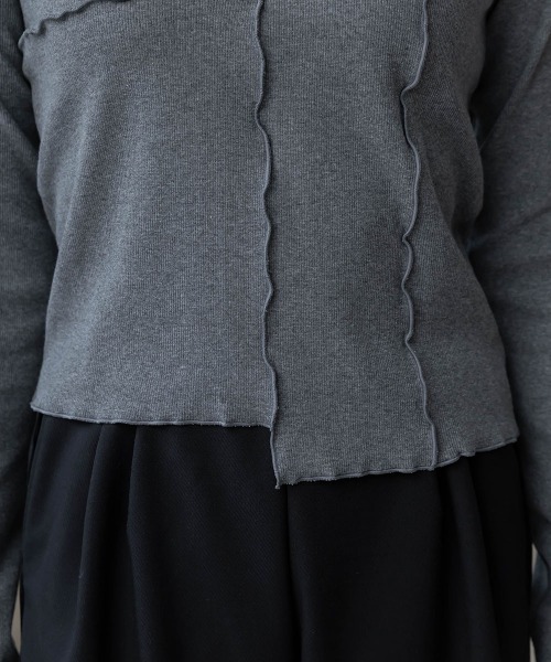 slattgir（スラットジール）の「高身長　アシメ切替クロップドテレコ長袖Ｔシャツ（トールサイズ）Essenave（Tシャツ/カットソー・レディース・オフホワイト/チャコールグレー・TM/TL/TLL/T3L/T4L/T5L）」の7枚目の写真