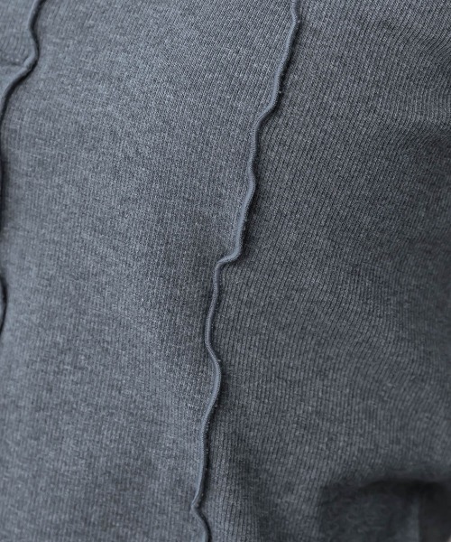 slattgir（スラットジール）の「高身長　アシメ切替クロップドテレコ長袖Ｔシャツ（トールサイズ）Essenave（Tシャツ/カットソー・レディース・オフホワイト/チャコールグレー・TM/TL/TLL/T3L/T4L/T5L）」の8枚目の写真