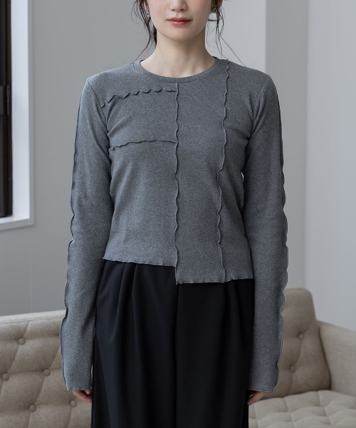 slattgir（スラットジール）の「高身長　アシメ切替クロップドテレコ長袖Ｔシャツ（トールサイズ）Essenave（Tシャツ/カットソー・レディース・オフホワイト/チャコールグレー・TM/TL/TLL/T3L/T4L/T5L）」の9枚目の写真