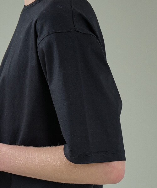 ABAHOUSE(アバハウス)の「KNIT COLLAR コットンポンチ クルーネック半袖Tシャツ / リラックスフィット(Tシャツ/カットソー・メンズ・グレイッシュブルー/ブラック/ホワイト/ベージュ・44/46/48)」の10枚目の写真