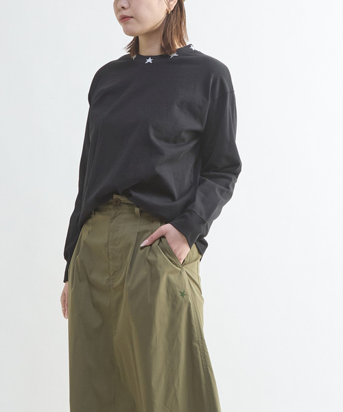 CONVERSE TOKYO（コンバーストウキョウ）の「STAR NECK LONGSLEEVE TEE（Tシャツ/カットソー・レディース・ホワイト/ブラック・FREE）」の9枚目の写真