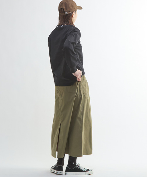 CONVERSE TOKYO（コンバーストウキョウ）の「STAR NECK LONGSLEEVE TEE（Tシャツ/カットソー・レディース・ホワイト/ブラック・FREE）」の8枚目の写真