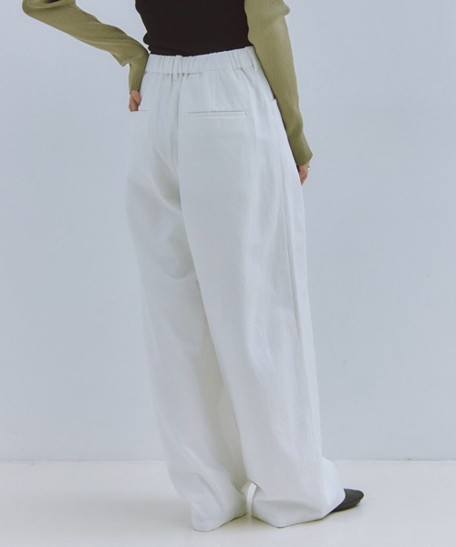 Obis&(オビスアンド)の「【再入荷・新色追加】カーブタックワイドパンツ(その他パンツ・レディース・オリーブ/オフホワイト/チャコールグレー/ブラウン/ブラック・L/M)」の10枚目の写真