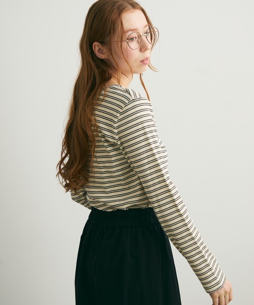 Crisp(クリスプ)の「キーネックボーダーリブTシャツ(Tシャツ/カットソー・レディース・ブラウン/アイボリー・FREE)」の21枚目の写真