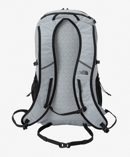 THE NORTH FACE(ザノースフェイス)の「THE NORTH FACE/ザ・ノース・フェイス バックパック UT MAYFLY PACK ウルトラメイフライパック NM62604(バックパック/リュック・メンズ・シルバーグレー・FREE)」の2枚目の写真