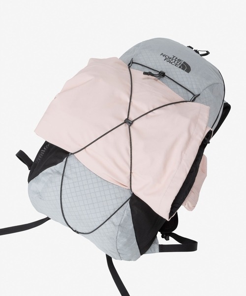 THE NORTH FACE(ザノースフェイス)の「THE NORTH FACE/ザ・ノース・フェイス バックパック UT MAYFLY PACK ウルトラメイフライパック NM62604(バックパック/リュック・メンズ・シルバーグレー・FREE)」の9枚目の写真