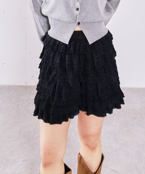 archives（アルシーヴ）の「フリルレーススカショーパン（その他パンツ・レディース・ブラック/オフホワイト・MEDIUM）」の17枚目の写真