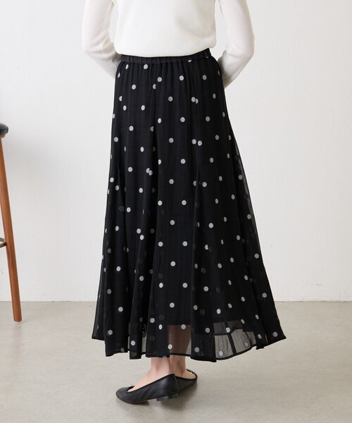 BEARDSLEY(ビアズリー)の「シアードットジャガードスカート(スカート・レディース・ブラック・FREE)」の4枚目の写真