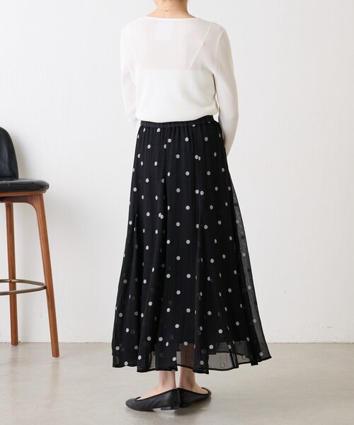 BEARDSLEY(ビアズリー)の「シアードットジャガードスカート(スカート・レディース・ブラック・FREE)」の8枚目の写真