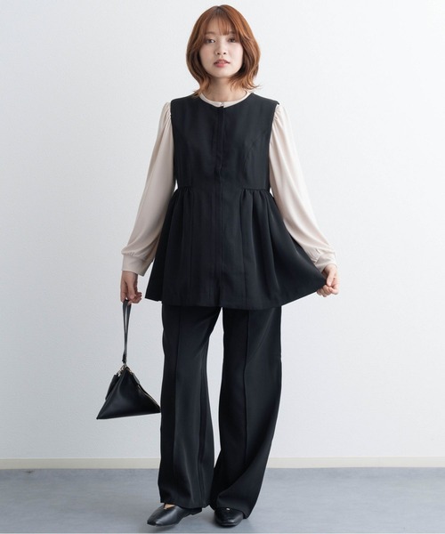 SweetMommy（スウィートマミー）の「フロントジップ ペプラムトップス [マタニティ 授乳 産前産後]（マタニティウェア/グッズ・レディース・ブラック/ライトベージュ・FREE）」の16枚目の写真