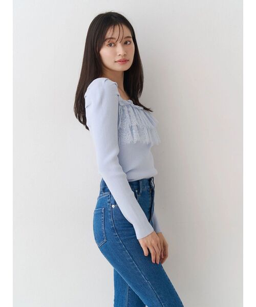 MERCURYDUO（マーキュリーデュオ）の「異素材レースフリルニット（ニット/セーター・レディース・ライトブルー/チャコールグレー/オフホワイト・FREE）」の12枚目の写真