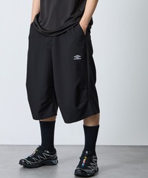 UMBRO（アンブロ）の「【WEB先行予約】[UMBRO アンブロ] 別注 ワンポイント刺繍ロゴ バギーショートパンツ（その他パンツ）」