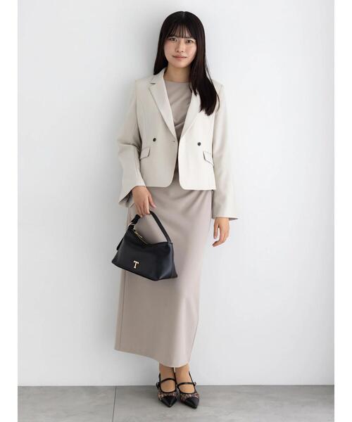 Te chichi(テチチ)の「フレア袖クロップトテーラードジャケット【AOYAMA FASHION ASSOCIATION × Té chichi】(ノーカラージャケット・レディース・ネイビー/ベージュ・F)」の11枚目の写真