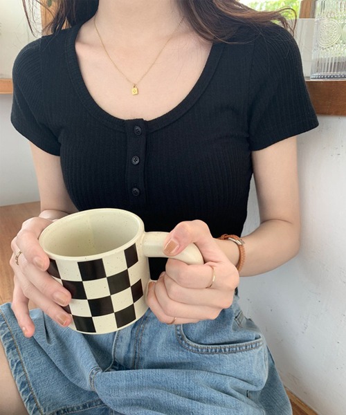 GLAMOROUS JANE（グラマラスジェーン）の「ヘンリーネック半袖リブTシャツ（Tシャツ/カットソー・レディース・ホワイト/ブラック・FREE）」の7枚目の写真