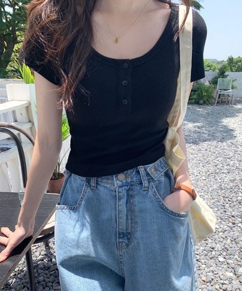 GLAMOROUS JANE（グラマラスジェーン）の「ヘンリーネック半袖リブTシャツ（Tシャツ/カットソー・レディース・ホワイト/ブラック・FREE）」の8枚目の写真