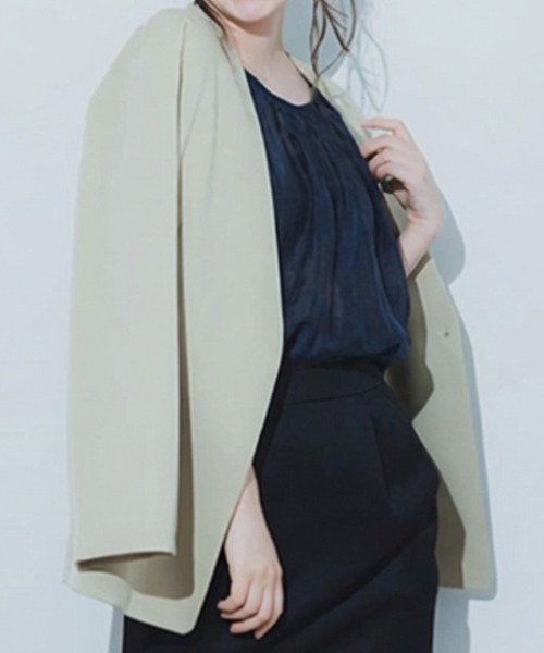 SallyLunn(サリーラン)の「シアーギャザー ボリュームブラウス(シャツ/ブラウス・レディース・ネイビー・LARGE/MEDIUM)」の6枚目の写真
