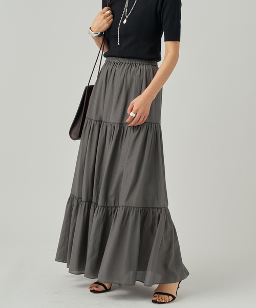 VERMEIL par iena（ヴェルメイユパーイエナ）の「Airy ティアードスカート（スカート・レディース・ブラック/チャコールグレー・38/36）」の2枚目の写真