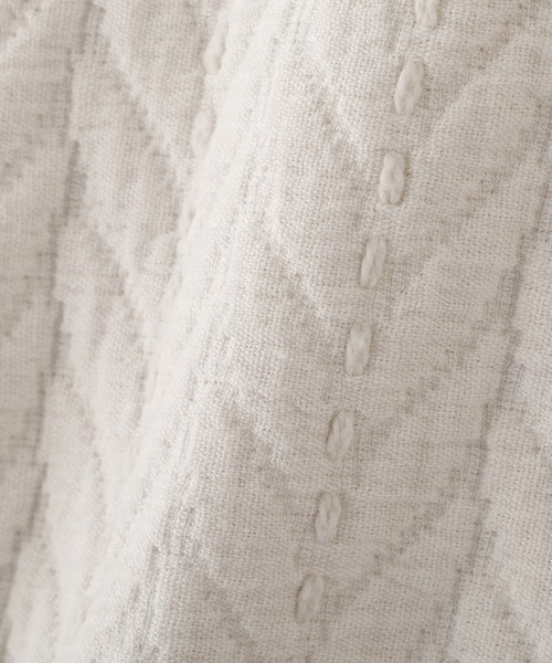 ETRE TOKYO(エトレトウキョウ)の「キルトショートカーディガン(カーディガン/ボレロ・レディース・オフホワイト・FREE)」の11枚目の写真