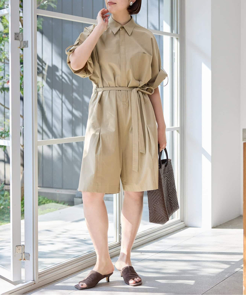 SLOBE IENA（スローブイエナ）の「《接触冷感/》HTウェザールーズバミューダサロペ（サロペット/オーバーオール・レディース・ブラック/ベージュ・FREE）」の4枚目の写真