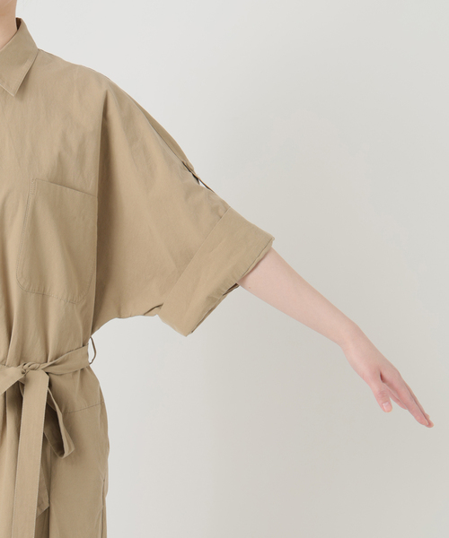 SLOBE IENA（スローブイエナ）の「《接触冷感/》HTウェザールーズバミューダサロペ（サロペット/オーバーオール・レディース・ブラック/ベージュ・FREE）」の16枚目の写真