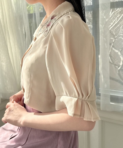 an another angelus（アンアナザーアンジェラス）の「スイートピー刺繍開衿ブラウス（シャツ/ブラウス・レディース・ピンクベージュ/オフホワイト・FREE）」の12枚目の写真