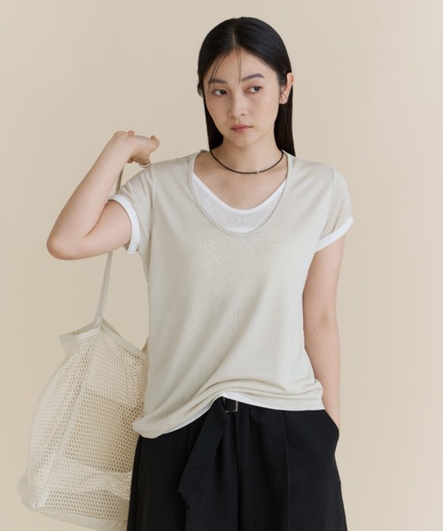 DFFUR.(ディフル)の「レイヤードライクUネックTシャツ(Tシャツ/カットソー・レディース・ライトベージュ/チャコールグレー/ライトグレー・FREE)」の15枚目の写真