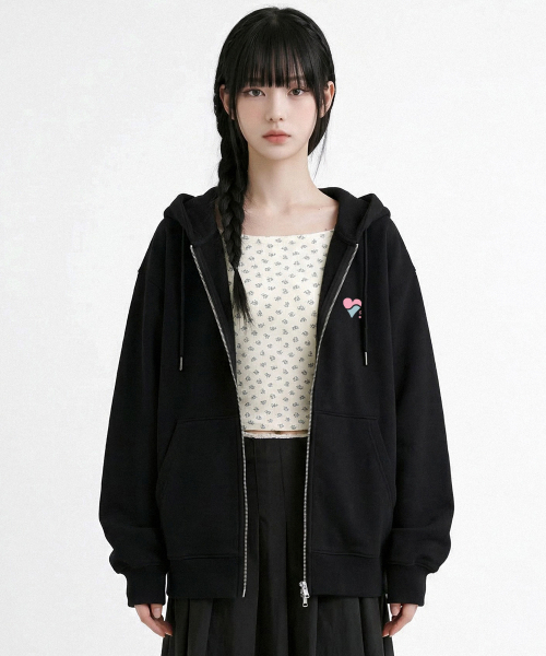RANDOMOFF(ランダムオフ)の「LOVE HANGEUL OVER FIT 2-WAY ZIP-UP (2color)(パーカー・レディース・ホワイト/ブラック・SMALL/MEDIUM/LARGE/X-LARGE)」の3枚目の写真