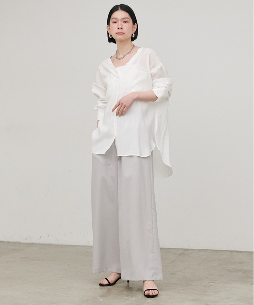LARUTA（ラルータ）の「【LARUTA】2WAYVネックスキッパーシャツ（シャツ/ブラウス・レディース・ベージュ/サックスブルー/チャコールグレー/オフホワイト・FREE）」の14枚目の写真