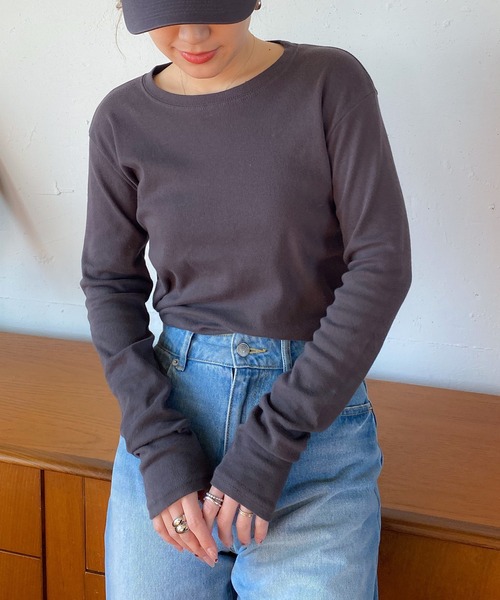 PICHI(ピイチ)の「ソフトストレッチロンTee(Tシャツ/カットソー・レディース・ブラック/チャコール/オートミール/ホワイト・FREE)」の3枚目の写真