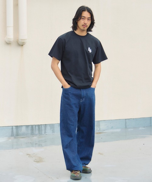 JACKROSE(ジャックローズ)の「B-TRS-カラーリップス&タン SSTEE(Tシャツ/カットソー・メンズ・ブラック/ホワイト・M/L)」の15枚目の写真
