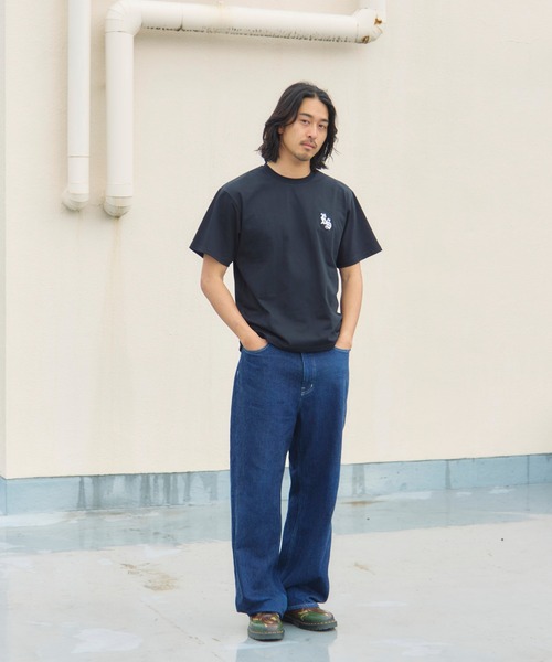 JACKROSE(ジャックローズ)の「B-TRS-カラーリップス&タン SSTEE(Tシャツ/カットソー・メンズ・ブラック/ホワイト・M/L)」の16枚目の写真