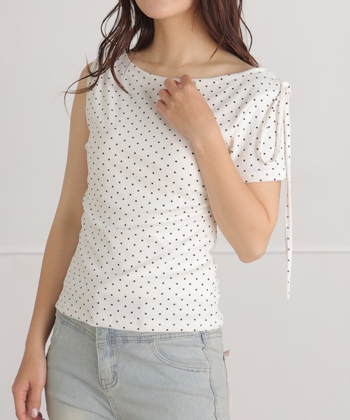 ALTROSE(アルトローズ)の「【2026SS】ドットオフショルチョーカー カットソー(Tシャツ/カットソー・レディース・ブラック/ピンク/アイボリー・FREE)」の2枚目の写真
