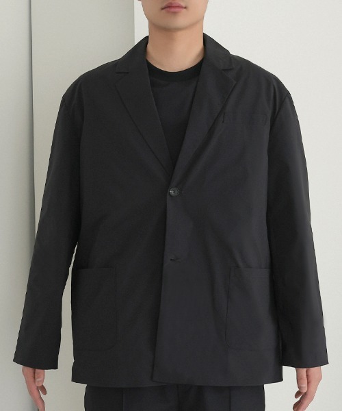 STYLISE(スタイライズ)の「【NARIWAI.】Tech Confort Jacket ブラック テーラードジャケット リラックス ビジネス タウンユース カジュアル ストレスフリー 撥水 UVカット 接触冷感 防シワ(ライダースジャケット・メンズ・ブラック・M)」の8枚目の写真
