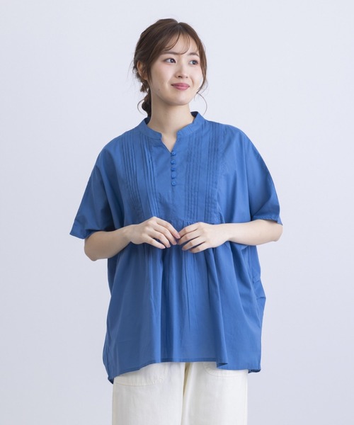 MARAI（マーライ）の「胸元ピンタックコクーンシルエット半袖ブラウス（シャツ/ブラウス・レディース・ブルー/オフホワイト/ブラック・フリー）」の2枚目の写真