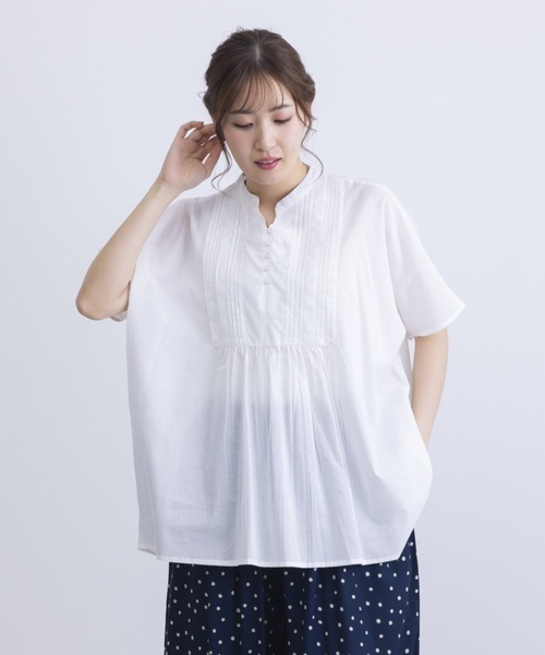 MARAI（マーライ）の「胸元ピンタックコクーンシルエット半袖ブラウス（シャツ/ブラウス・レディース・ブルー/オフホワイト/ブラック・フリー）」の4枚目の写真