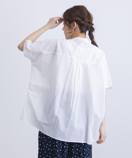 MARAI（マーライ）の「胸元ピンタックコクーンシルエット半袖ブラウス（シャツ/ブラウス・レディース・ブルー/オフホワイト/ブラック・フリー）」の6枚目の写真