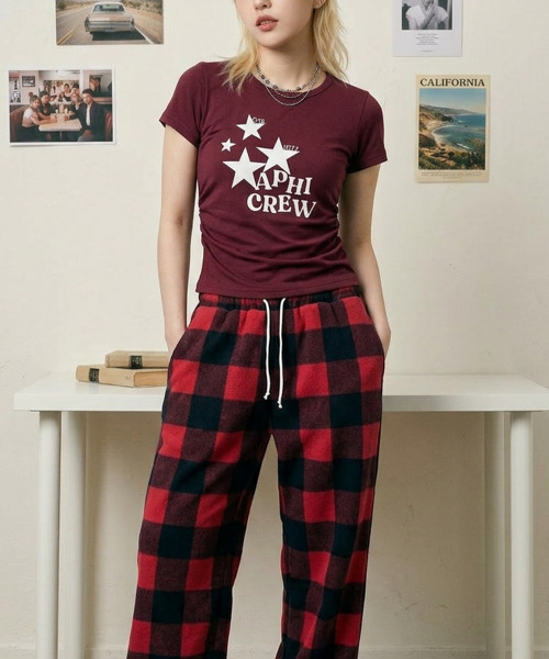 VIVID LADY(ビビッドレディー)の「スターグラフィック シャーリング 半袖Tシャツ(Tシャツ/カットソー・レディース・チャコールグレー/ワイン/ブラック/アイボリー/ブルー・FREE)」の12枚目の写真