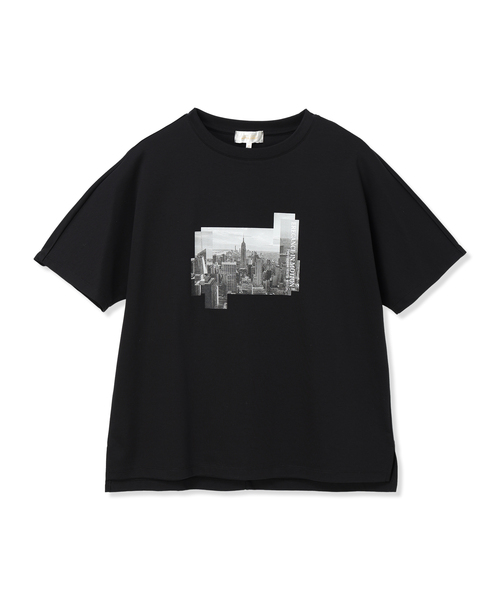 A/C DESIGN BY ALPHA CUBIC(エーシーデザインバイアルファキュービック)の「タウンフォトスムースTシャツ【すごツヤ・接触冷感・UVカット】(Tシャツ/カットソー・レディース・ブラック/ライトグレー・M/L/LL)」の14枚目の写真