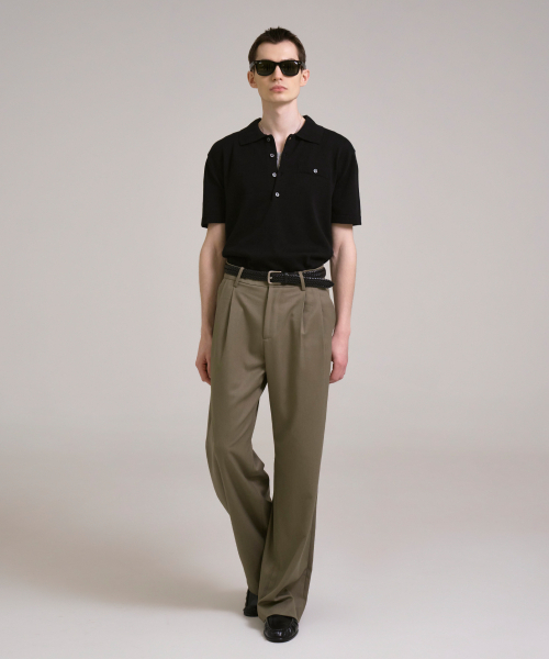 SSIN AND LEE(シンアンドリー)の「ノクターナル ワイドプリーツウールスラックス カーキ(スラックス・メンズ・その他・LARGE/MEDIUM)」の5枚目の写真