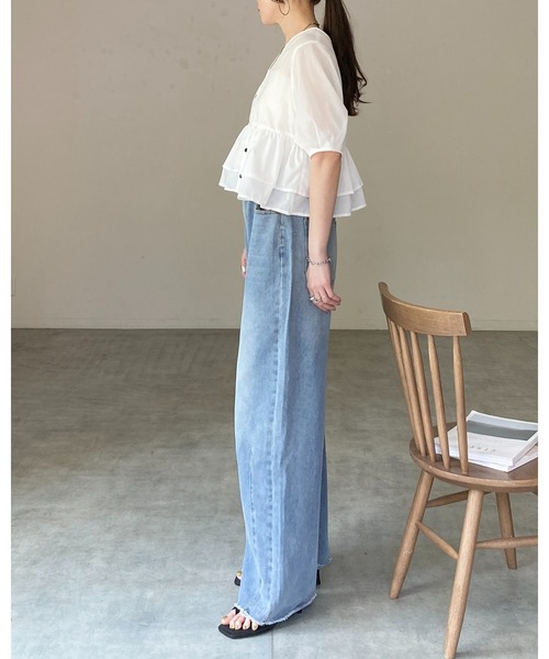 She's Closet(シーズクローゼット)の「前後2way半袖ショート丈 パフスリーブ フリルティアード ペプラム ブラウス(シャツ/ブラウス・レディース・ホワイト/ブラック/ブルー・FREE)」の14枚目の写真