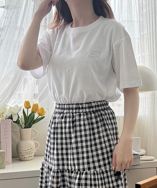tunee(チュニー)の「シンプル英字ワンポイント半袖Tシャツ(hsyd)(Tシャツ/カットソー・レディース・ホワイト・LARGE)」の7枚目の写真