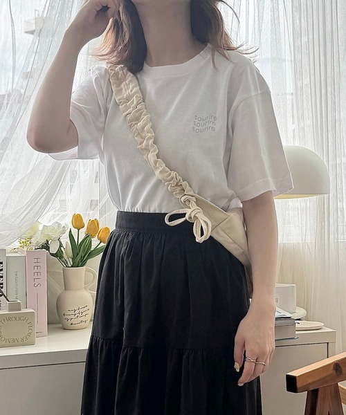 tunee(チュニー)の「シンプル英字ワンポイント半袖Tシャツ(hsyd)(Tシャツ/カットソー・レディース・ホワイト・LARGE)」の10枚目の写真