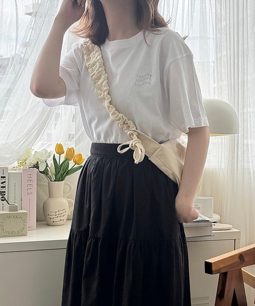tunee(チュニー)の「シンプル英字ワンポイント半袖Tシャツ(hsyd)(Tシャツ/カットソー・レディース・ホワイト・LARGE)」の11枚目の写真