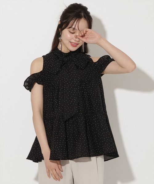 WILLSELECTION(ウィルセレクション)の「フリルスリーブティアードブラウス(シャツ/ブラウス・レディース・ブラック系その他/オフホワイト/イエロー/ピンク/ホワイト系その他・FREE)」の4枚目の写真